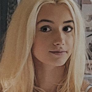 Meet your Posher, Aislinn